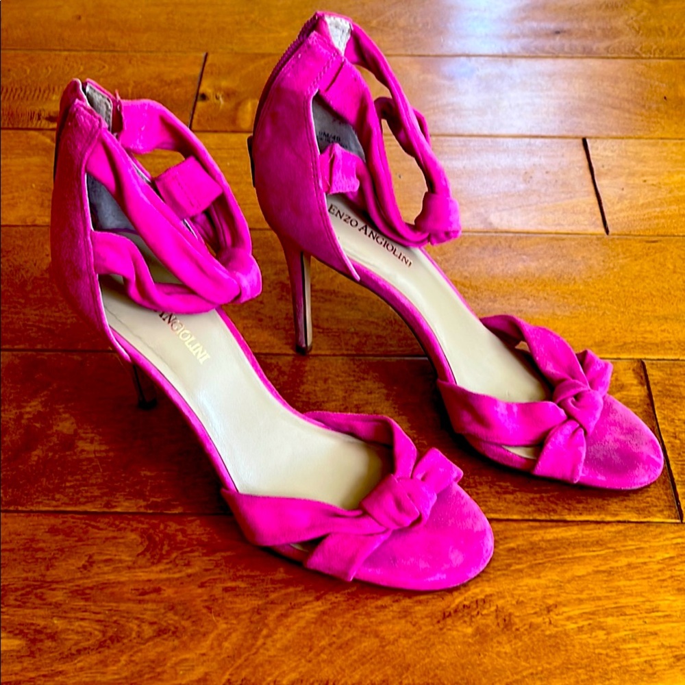 Enzo Angiolini Pink Stiletto Heels with Bow Detail